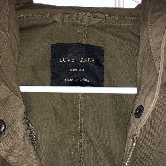 Green long coat - Picture 2 of 3